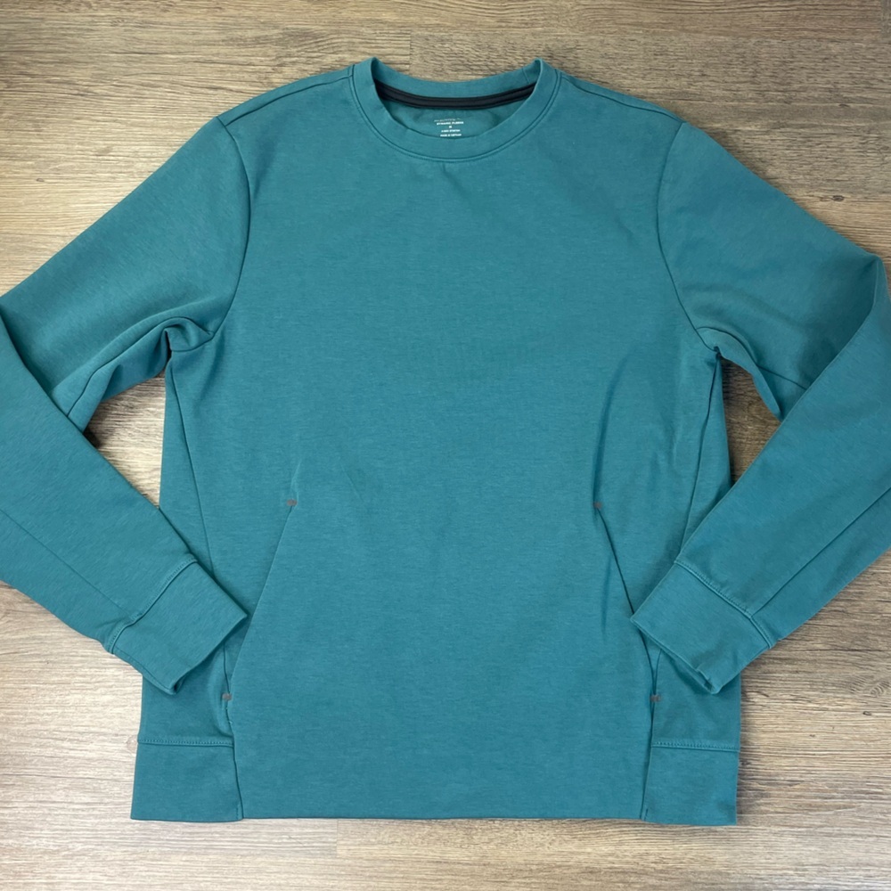 Old Navy Active Women’s Crewneck Turquoise Sweatshirt with front pocket, sz Med